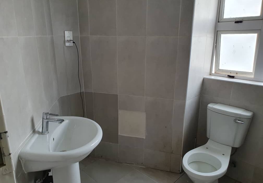Duplex Flat for sale in Strathaven