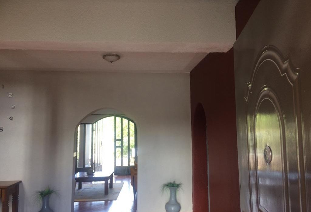 Elegant house for sale in Brookeview