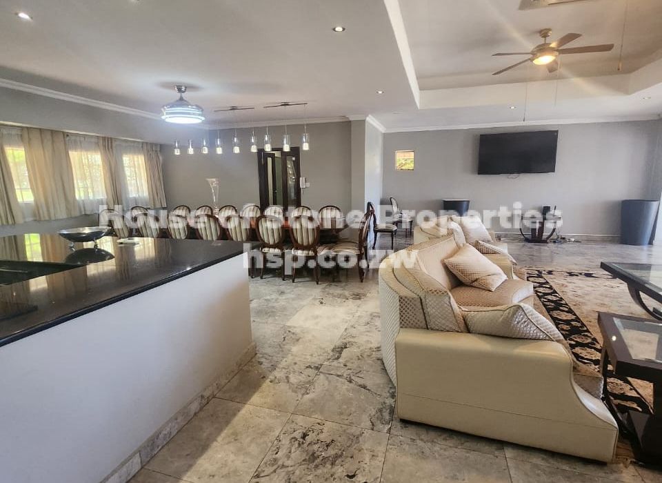 Exquisite Executive Residence in Hogerty Hill