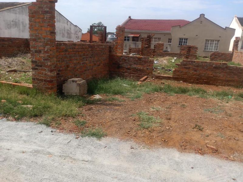 Fully Serviced Stand for Sale in Bluffhill 