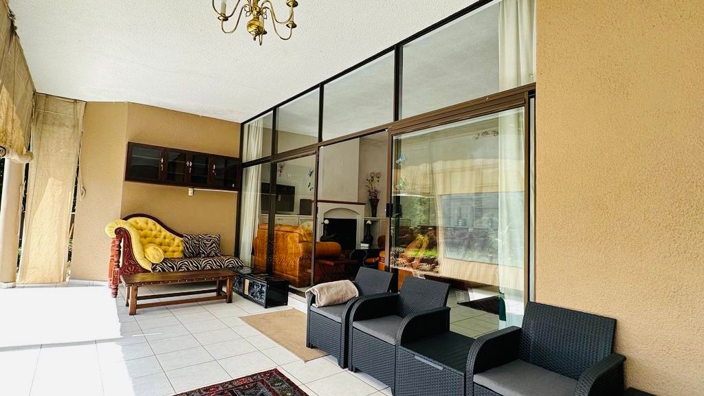 Furnished house to rent in Chisipite 