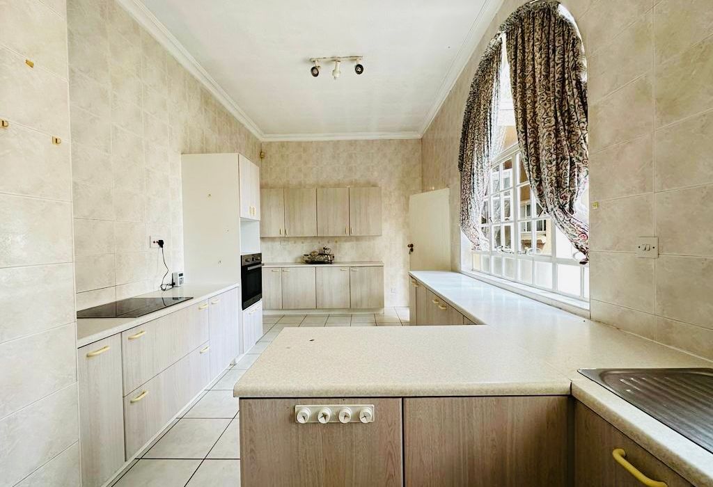 Furnished house to rent in Chisipite 