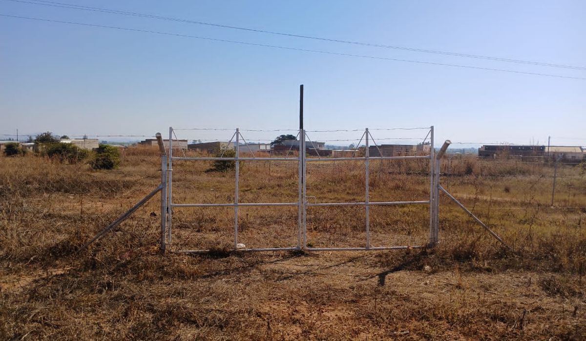 Glendale Commercial Stand in Westville for Sale 