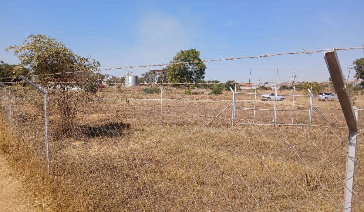 Glendale Commercial Stand in Westville for Sale 