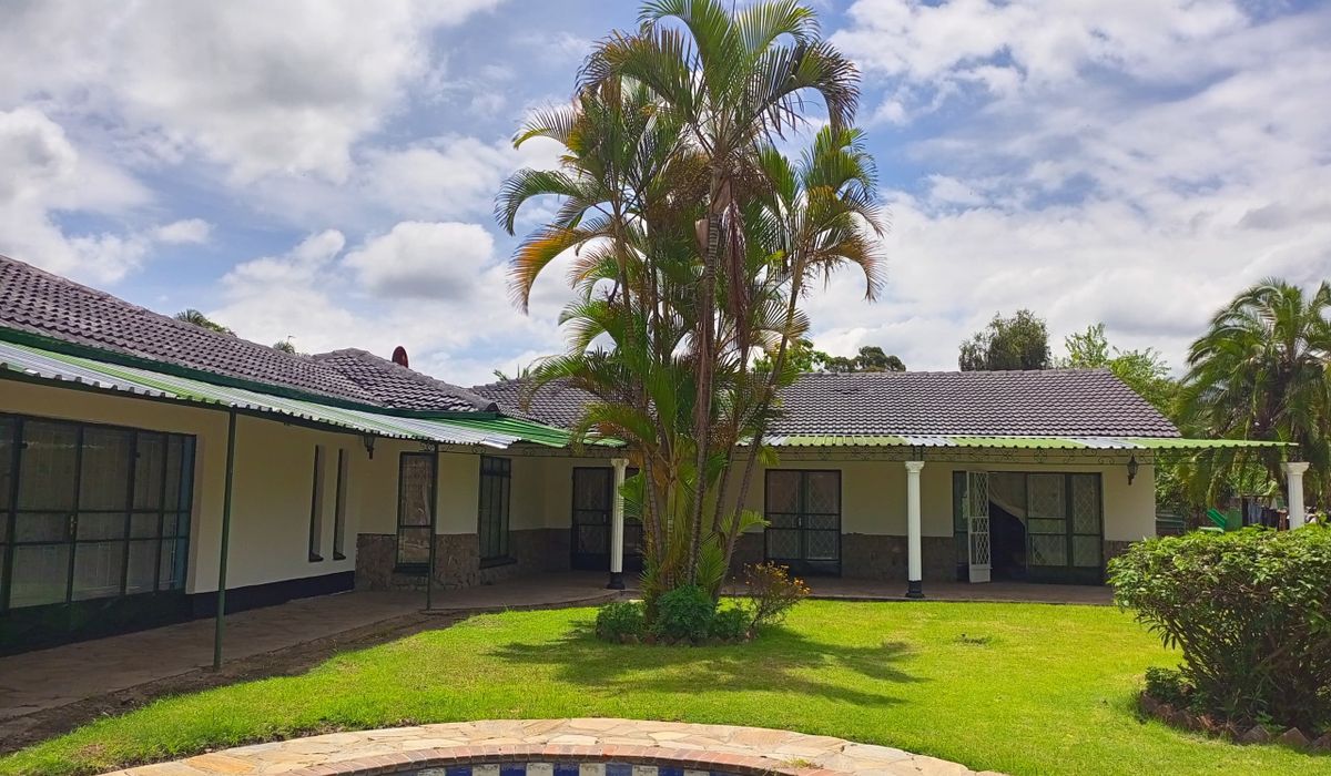 Hatfield House to Rent 