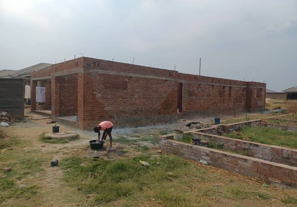 Incomplete 4 Bedroom House in Glaudina for Sale 