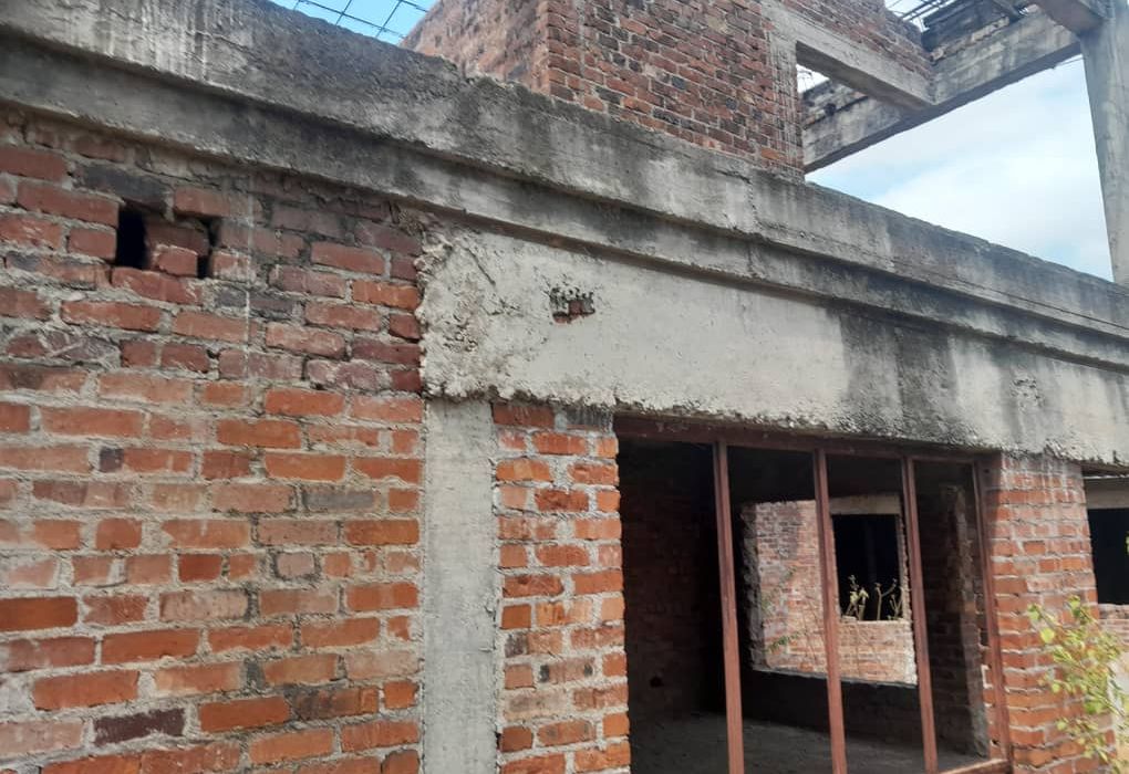 Incomplete 5 Bedroom House in Greystone Park for Sale  