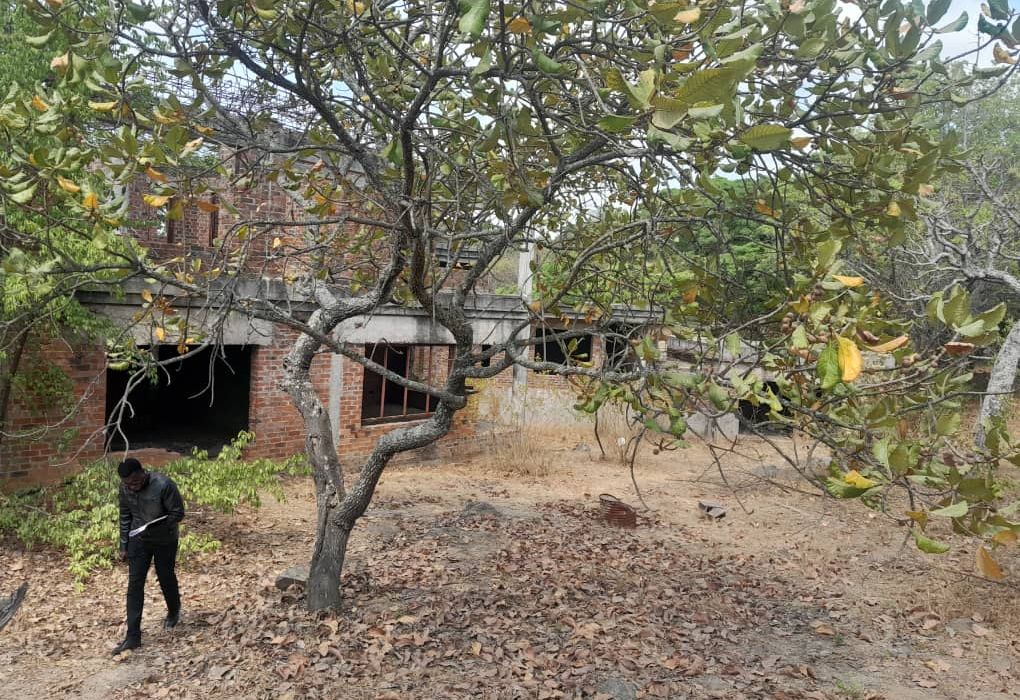 Incomplete 5 Bedroom House in Greystone Park for Sale  