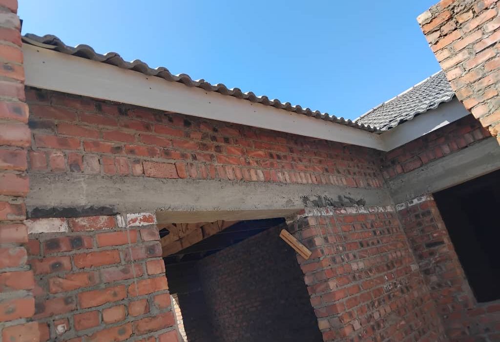 Incomplete Cluster Home for Sale in Bluffhill 