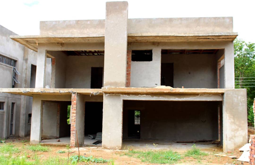 Incomplete Duplex Townhouse For Sale In Newlands