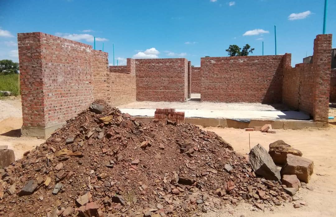 Incomplete House For Sale: Arlington Gated Community