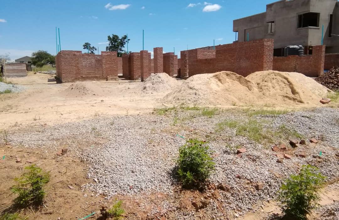 Incomplete House For Sale: Arlington Gated Community