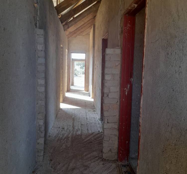 Incomplete House for Sale in Gletwin