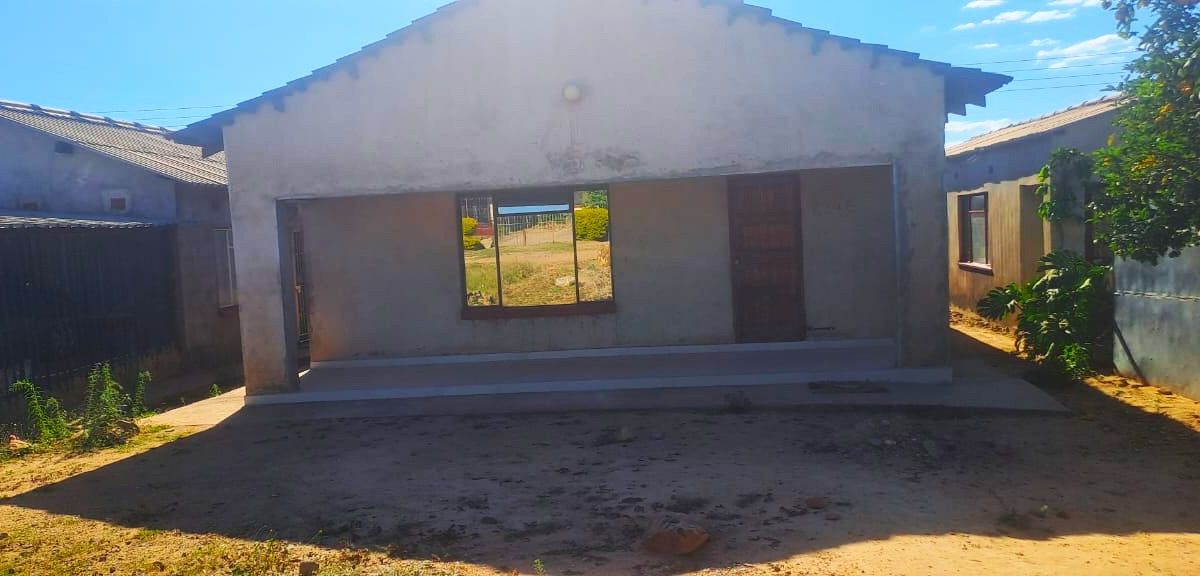 KWEKWE -REDCLIFF HOUSE