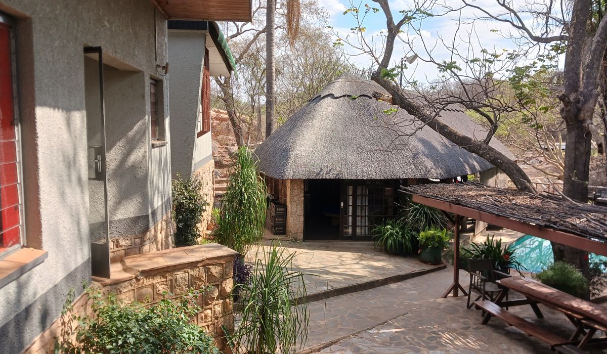 large upmarket house in Burnside Bulwawayo