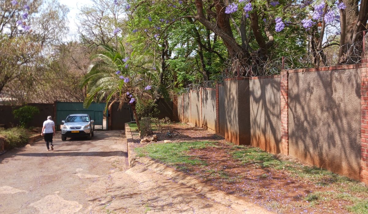 large upmarket house in Burnside Bulwawayo