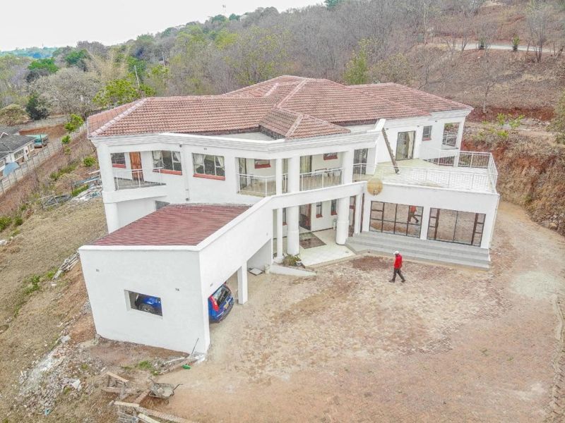 Luxurious 5-Bedroom Dream Home