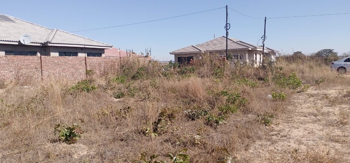 Mabvazuva Stand in Ruwa for Sale 