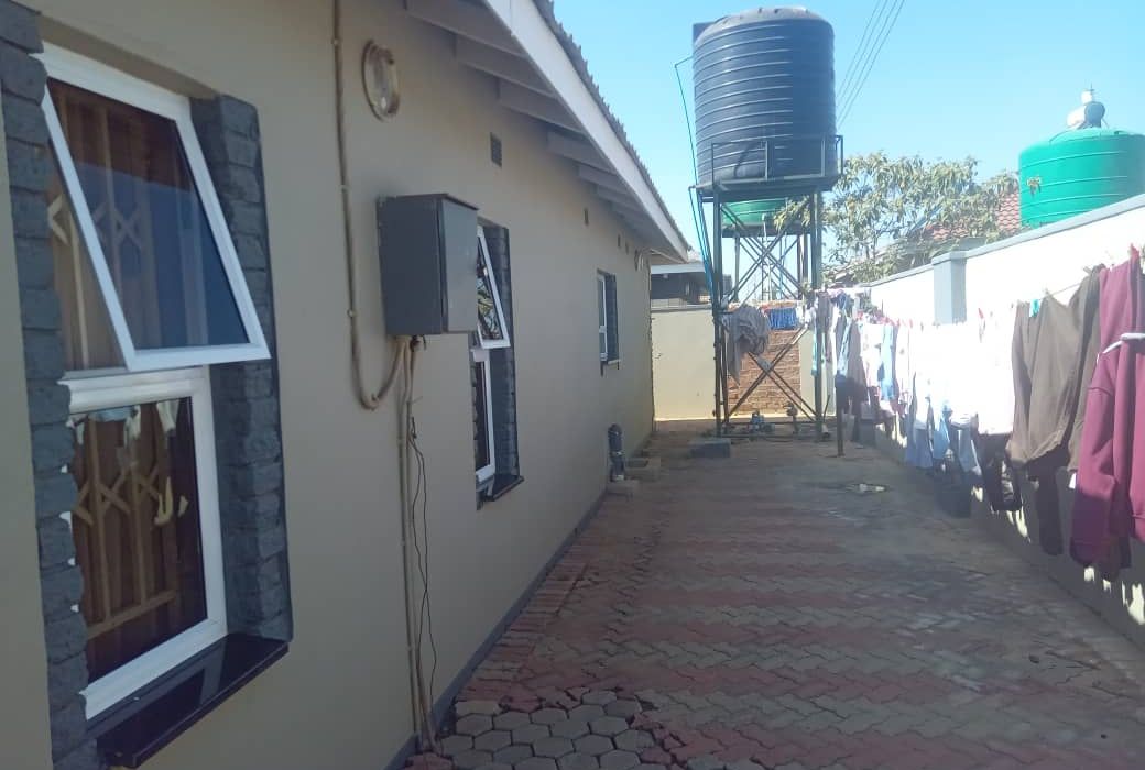 4 BEDROOM MADOKERO HOUSE FOR SALE