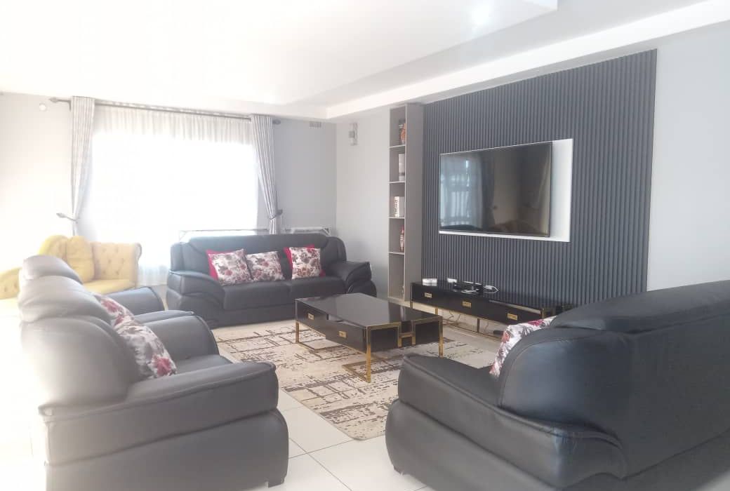 4 BEDROOM MADOKERO HOUSE FOR SALE