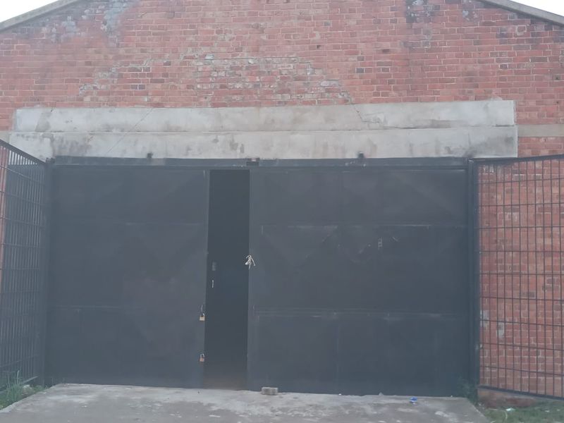 Msasa warehouse for rent 