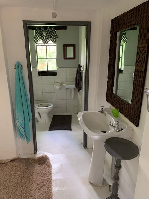 Neat Farmstyle Cottage On Hogerty Hill