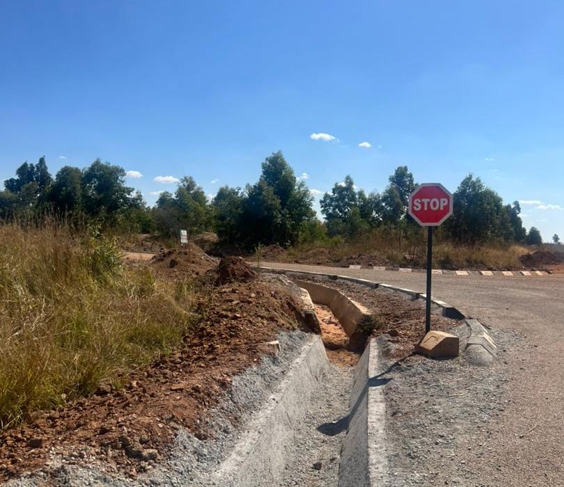Nyabira Stands for Sale 