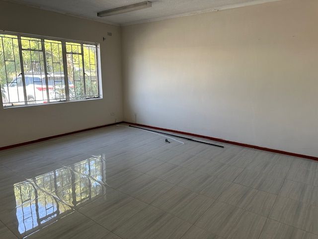Ruwa - Mutare Road Office Block/Retail Frontage