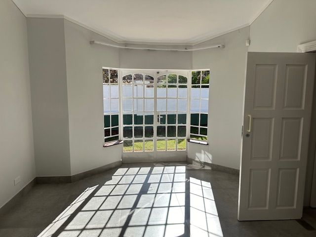 Secure Executive Lockup & Go Corner Townhouse