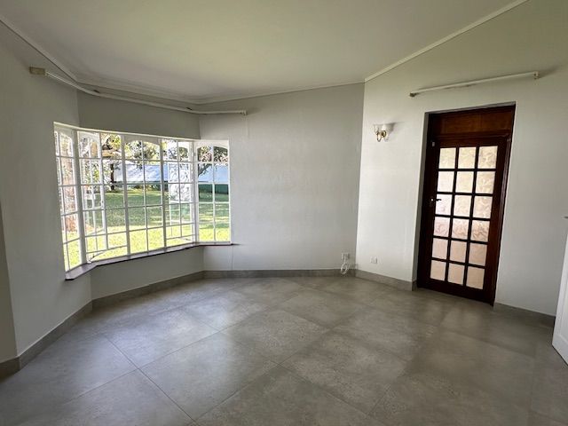 Secure Executive Lockup & Go Corner Townhouse