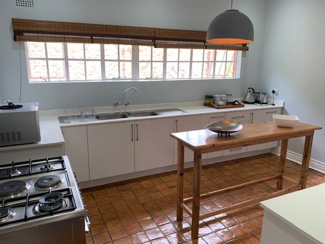Secure Rustic Furnished 2 Bed Cottage