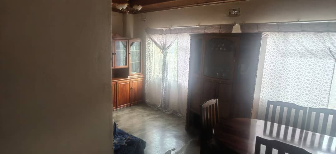 Semi-Detached 3 Bedroom House for Sale in Entumbane, Bulawayo 