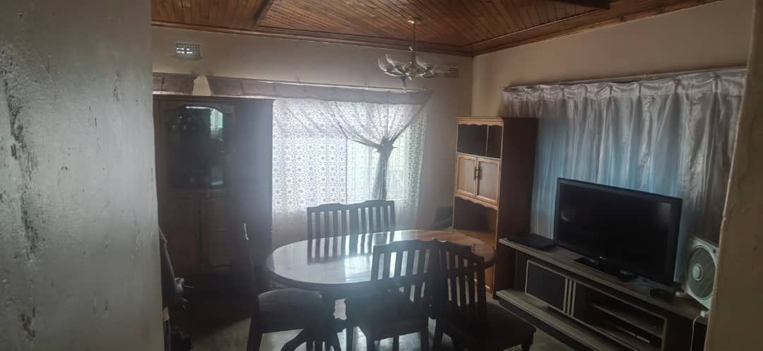 Semi-Detached 3 Bedroom House for Sale in Entumbane, Bulawayo 