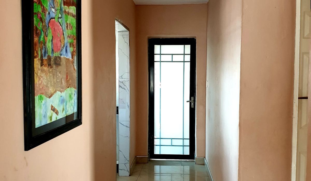 Spacious House Up For Sale in Zimre Park!!!!!!! (Sole Mandate)