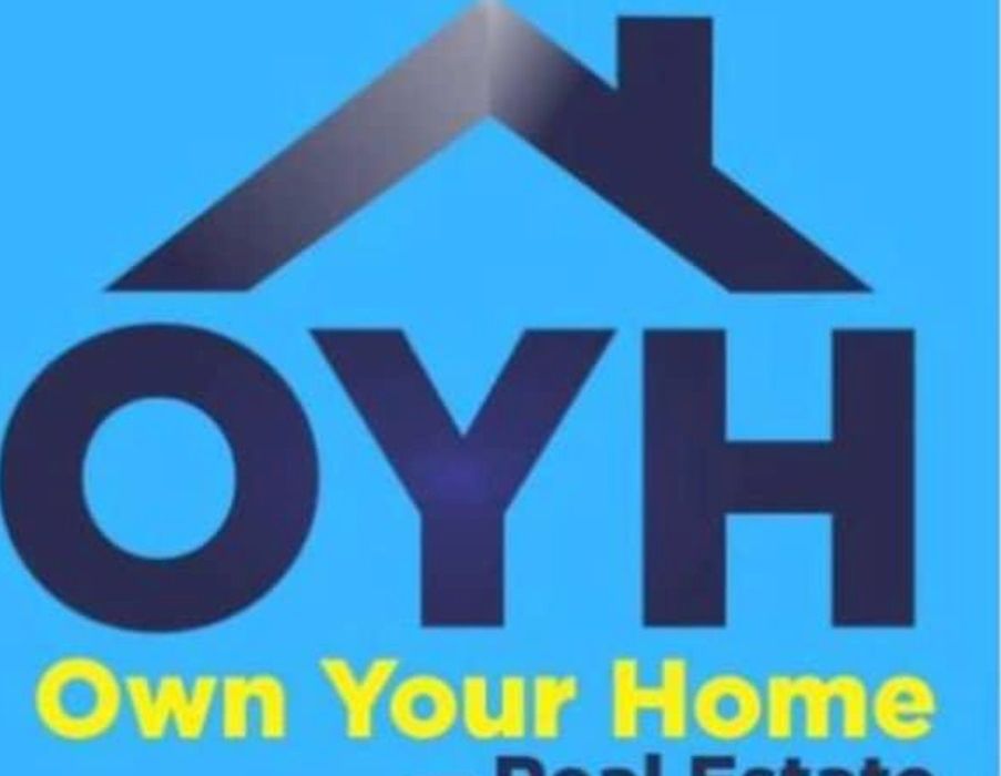 Stand for Sale in Carrick Creagh 