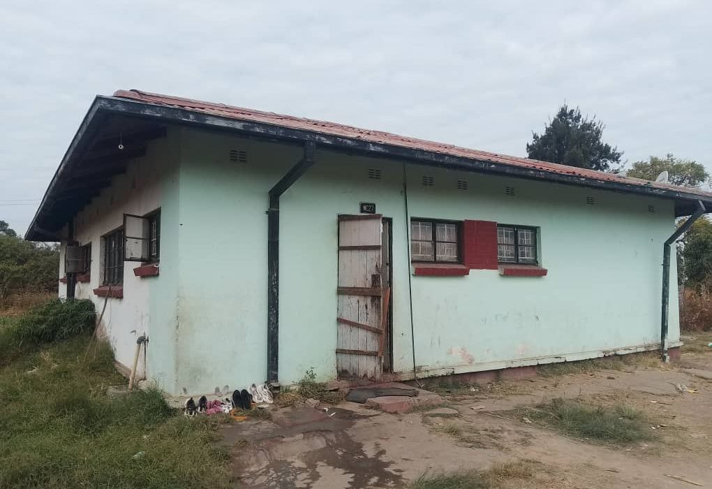 Stand for Sale in Lochinvar 