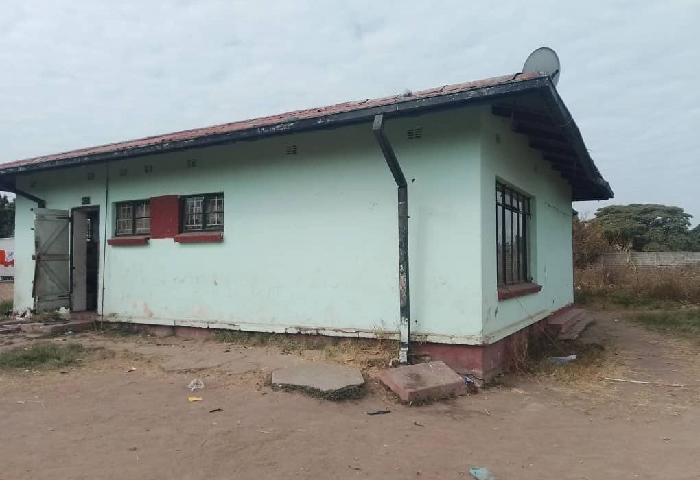 Stand for Sale in Lochinvar 