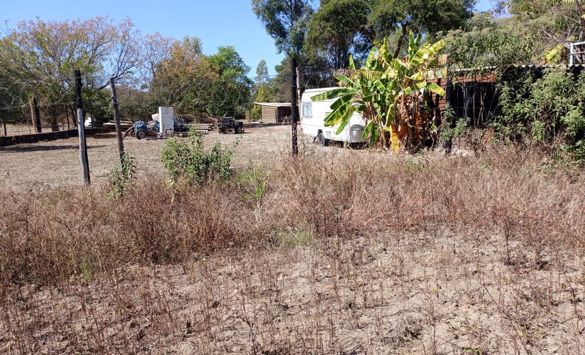 Stand for Sale in Mabelreign 