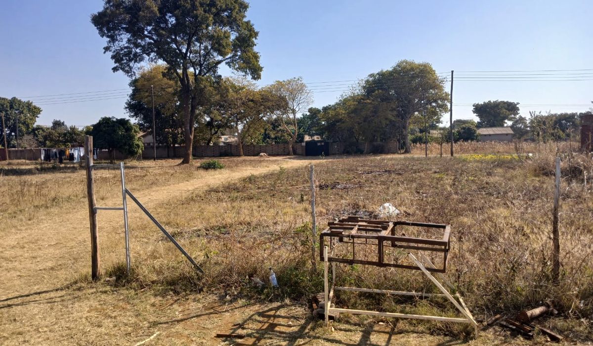 Stand for Sale in Norton Knowe Phase 1 