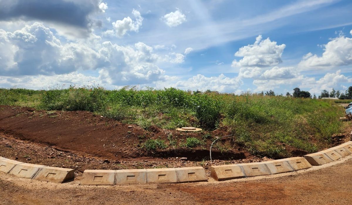 Stand for Sale in Nyeredzi 