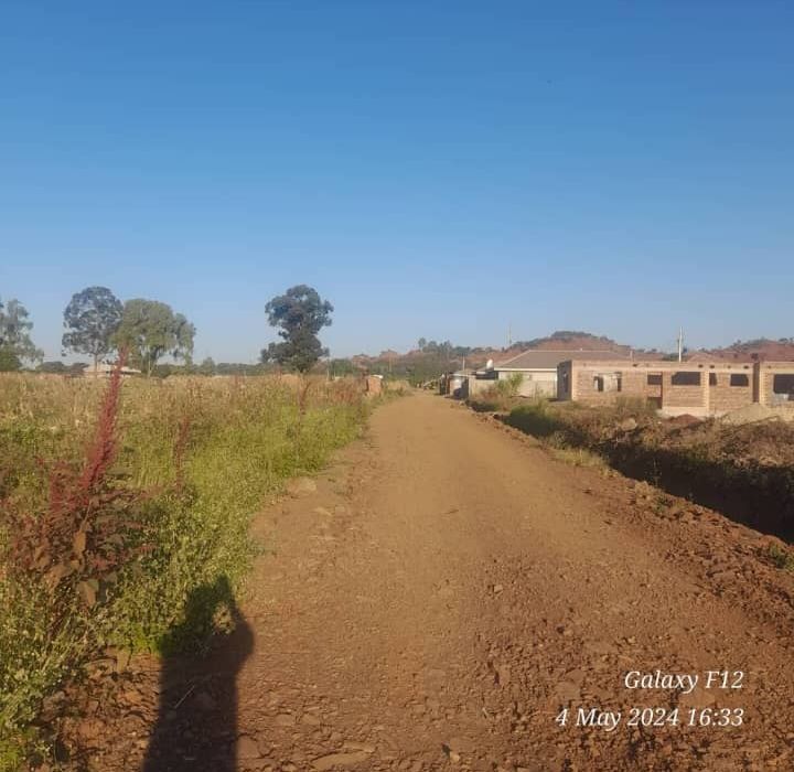 Stand for Sale in Warren Park D Ext 