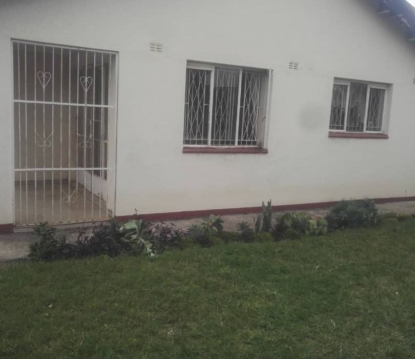 Three bed-roomed house - Msasa Park