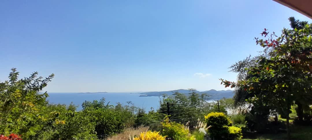 Tourists Lodge for Sale in Kariba