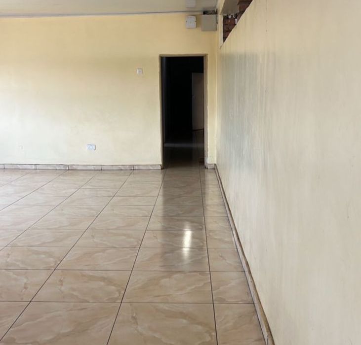 Warehouse for Sale in Westgate 