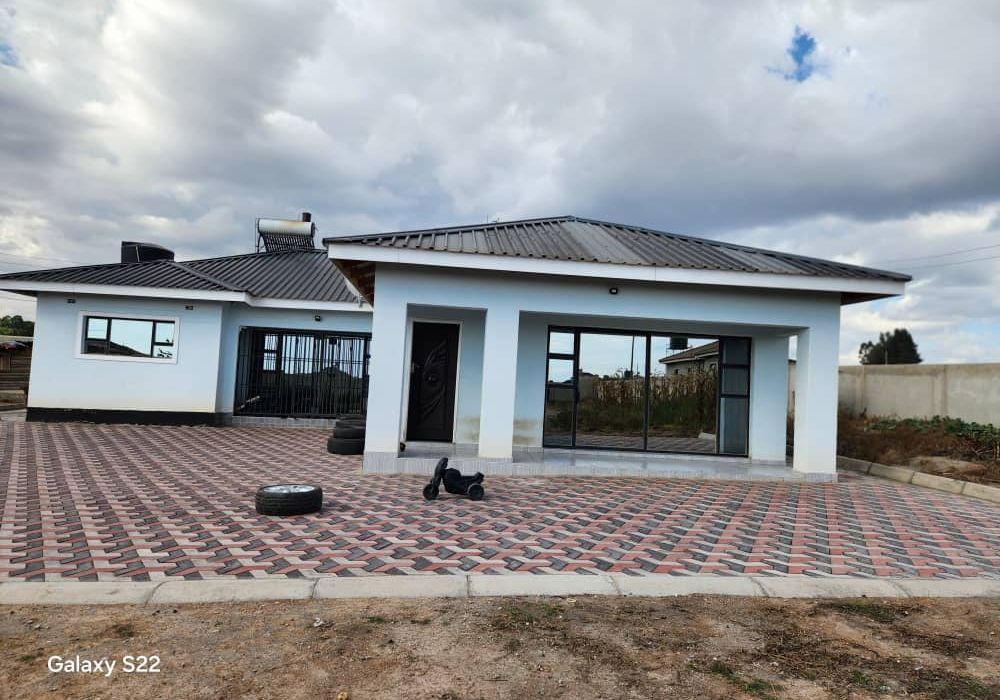 Waterfalls Induna House 